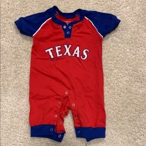 0-3M Texas Rangers MLB One Piece Outfit